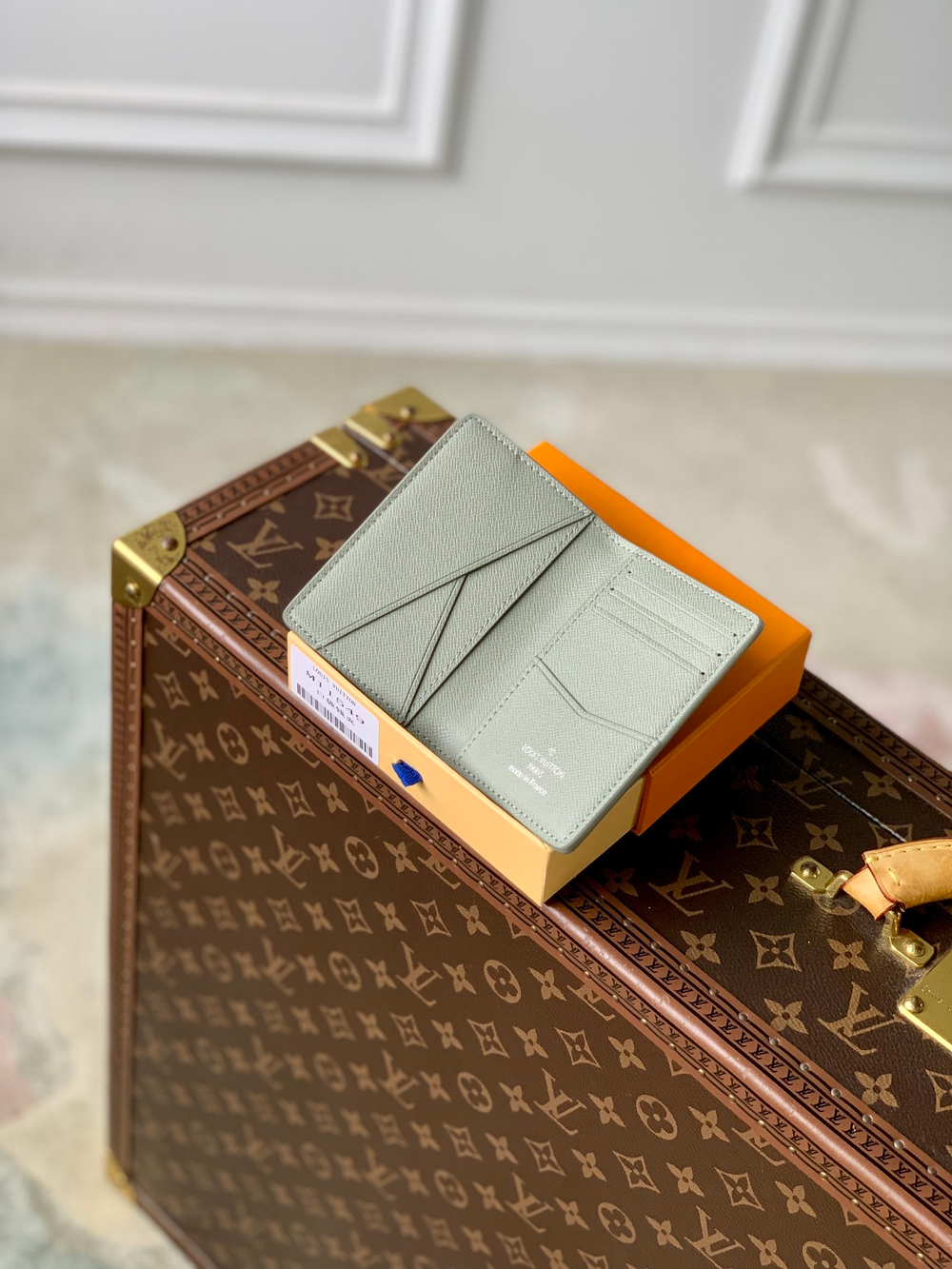 Louis Vuitton Pocket Organizer