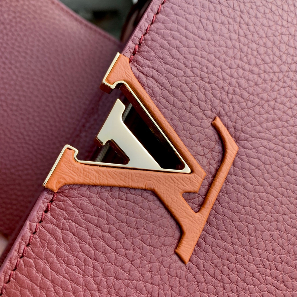 Louis Vuitton Capucines BB