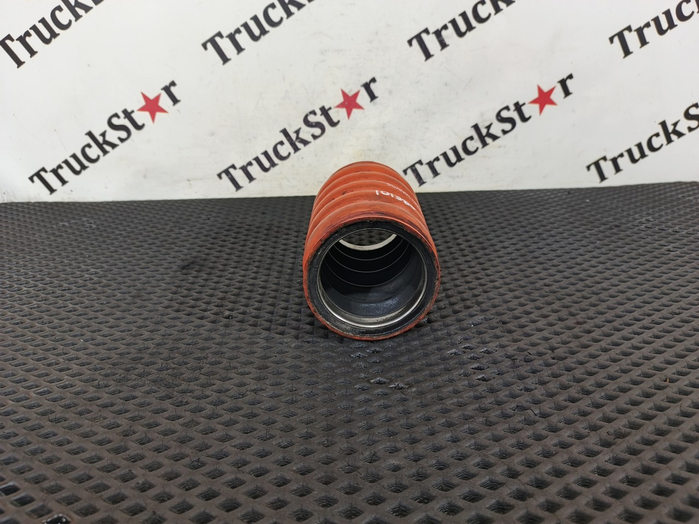 Патрубок интеркулера