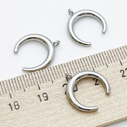 Подвеска Лунница, цвет серебро (родий), размер 15*17 мм, цена за 1 шт