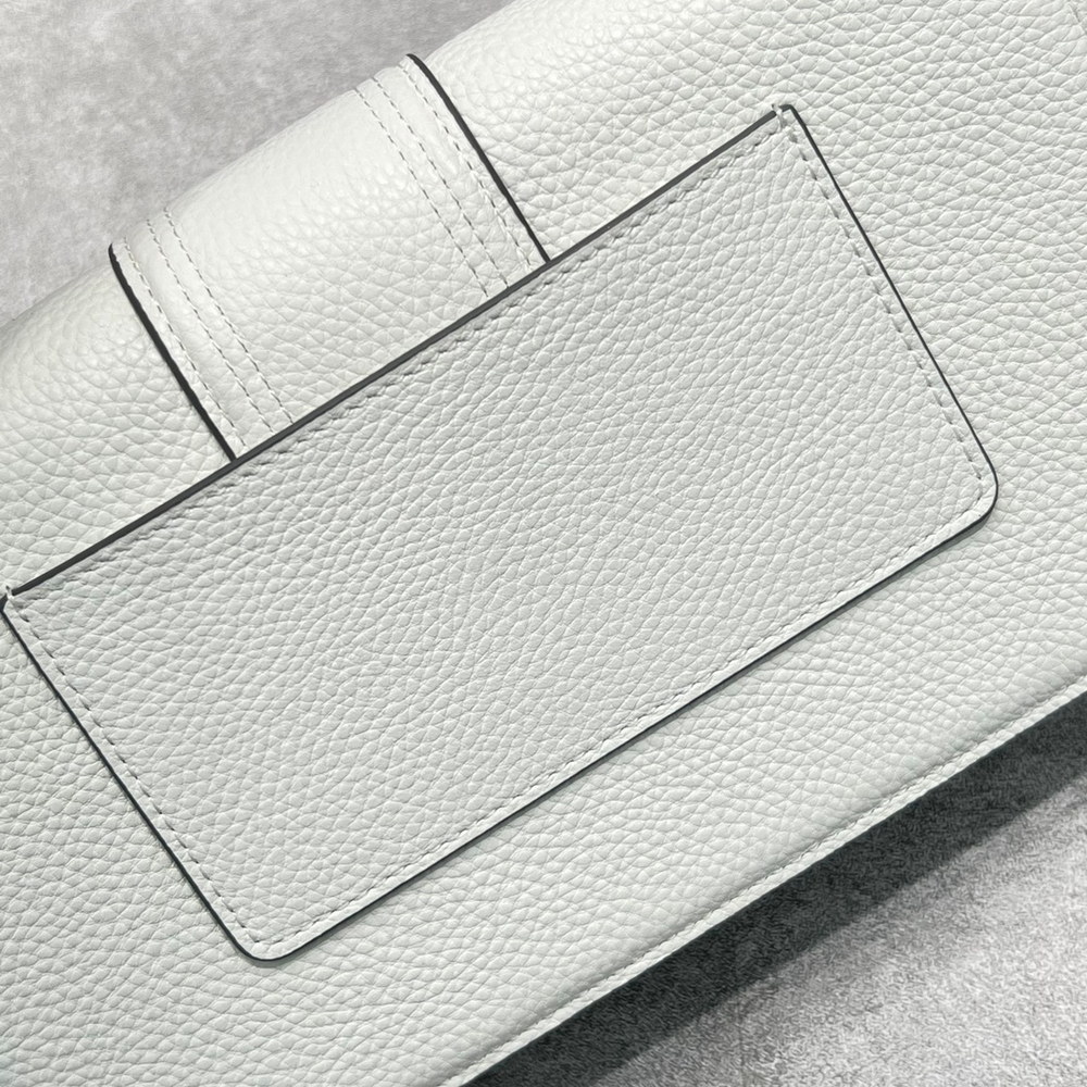 Jacquemus Le Grand Bambino 23 cm