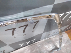 Молдинг решетки радиатора Mitsubishi Outlander 2 (XL) 09-13 Новое  6400C902