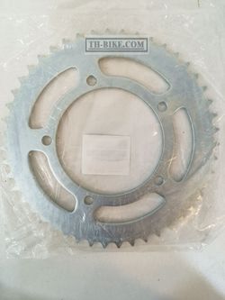 64511-27G00-000. SPROCKET, REAR (NT:47-525)