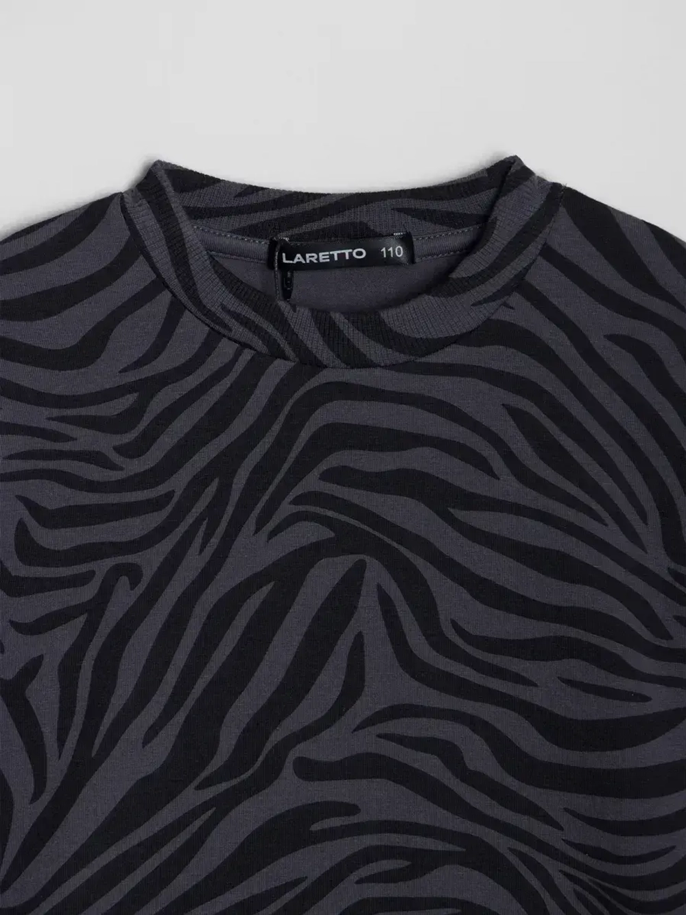 Футболка для девочки на лето