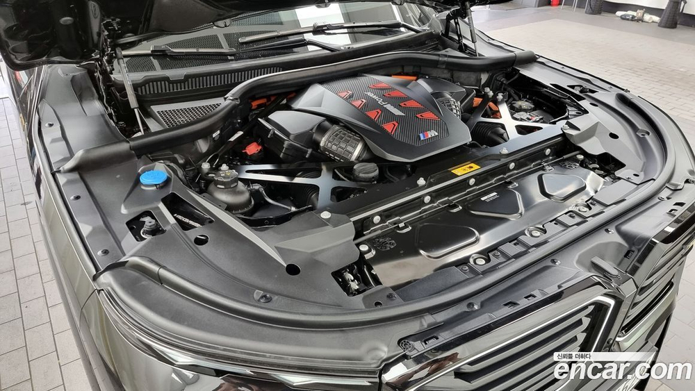 BMW XM (G09) 4.4 (05.2023)