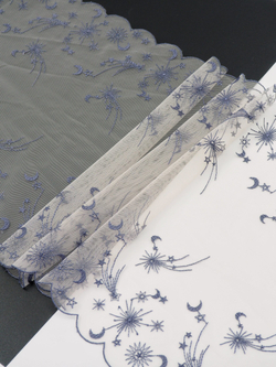 Вышивка на сетке пион с индиго неэластичная ширина 31 см