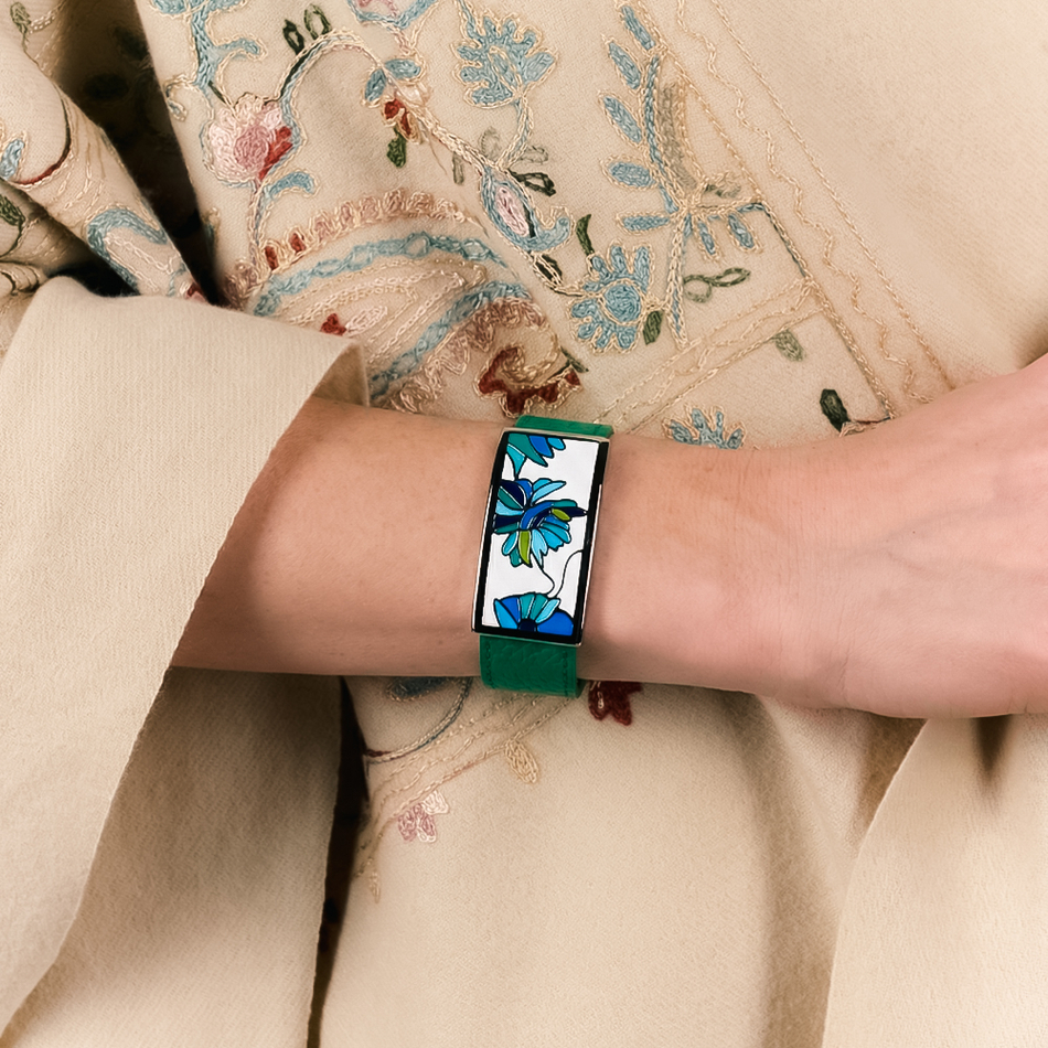 Браслет Fiore Luna на зеленом кожаном ремешке CB13599-3A