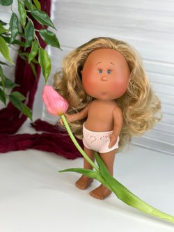 Кукла Nines виниловая 30см MIA LATINA без одежды (3000WL9)