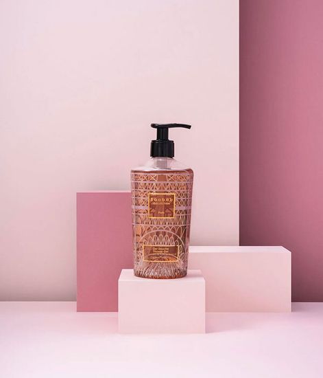 Paris, гель для душа Body Wellness, Baobab Collection