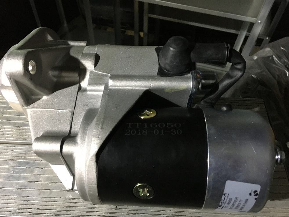 Стартер HYUNDAI R250LC-7 TT16050