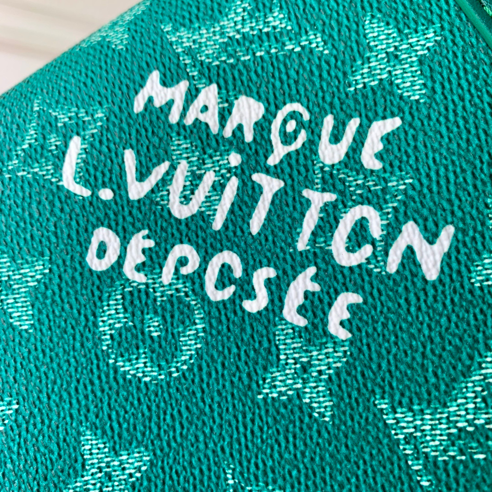 Louis Vuitton Pochette Voyage Souple