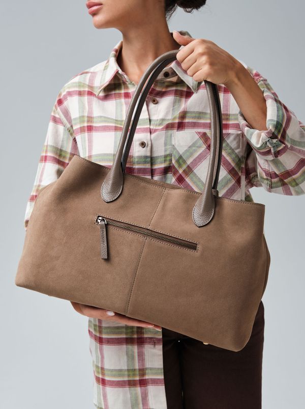 Замшевая сумка Daniela DBR 31375 серо-коричневый