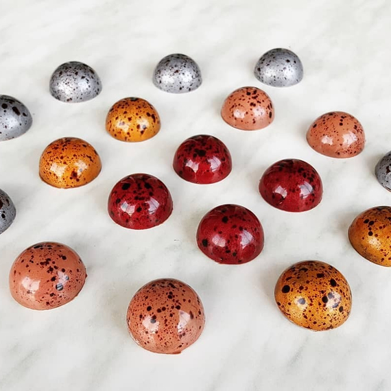 152 | Форма для шоколадных конфет "Полусфера 30мм" (275*175 мм)