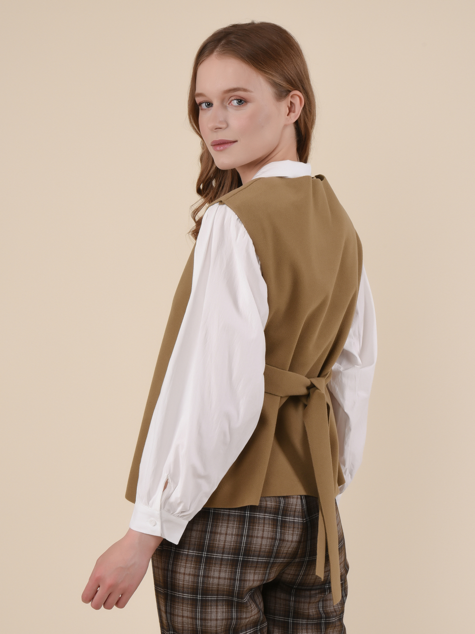 Жилет женский