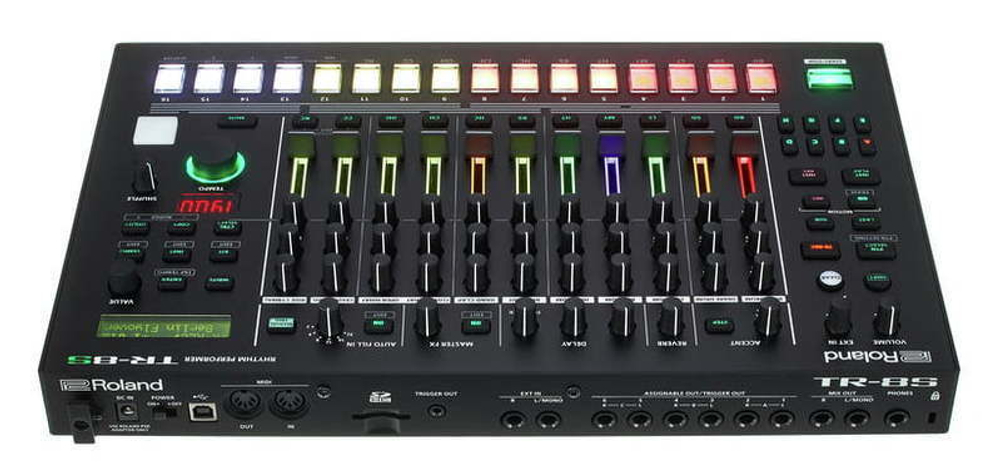 Roland TR-8S