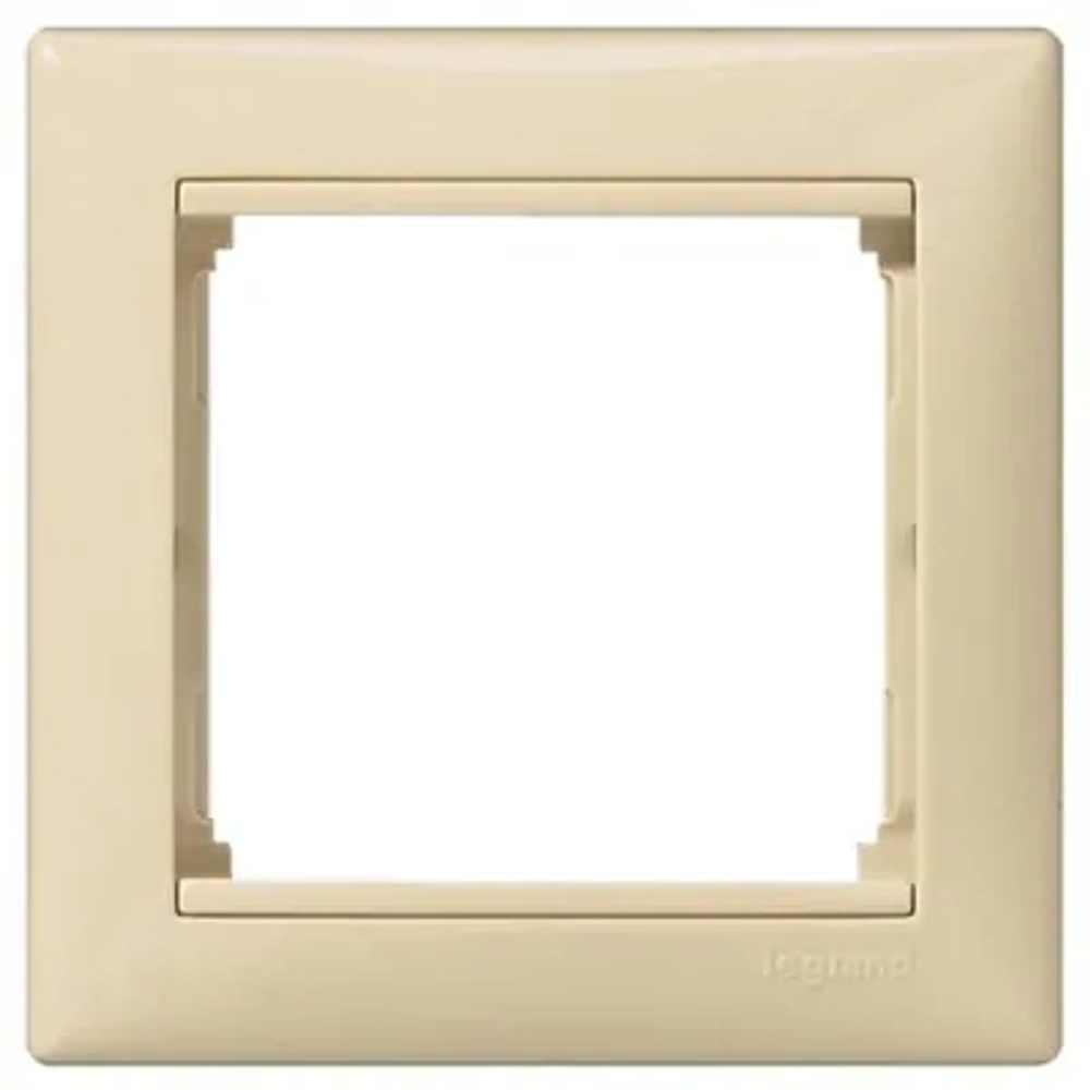774351 Legrand Рамка одноместная слоновая кость Valena