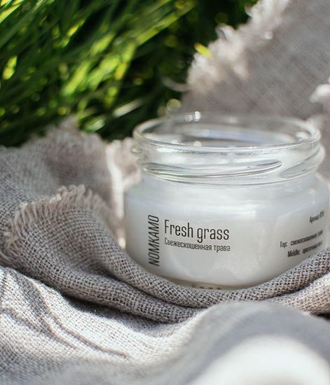 №87 Свежескошенная трава, ароматическая свеча Library, Nomkamo