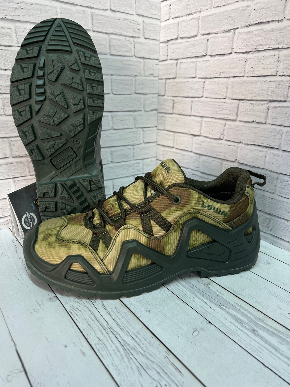 Треккинговые кроссовки Lowa / мох светлый