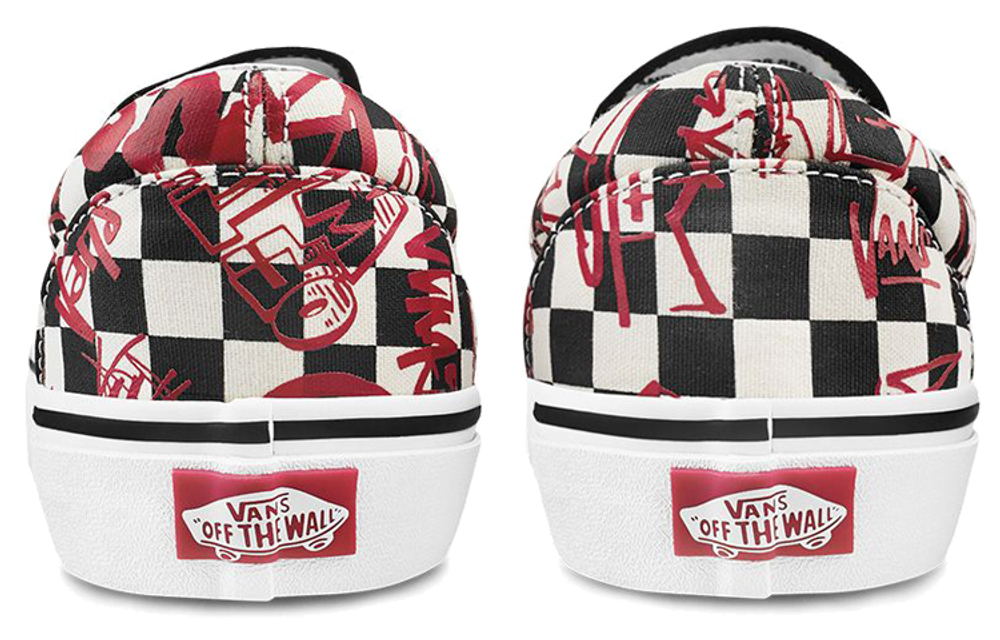 Vans Classic Slip On "Black White Red"