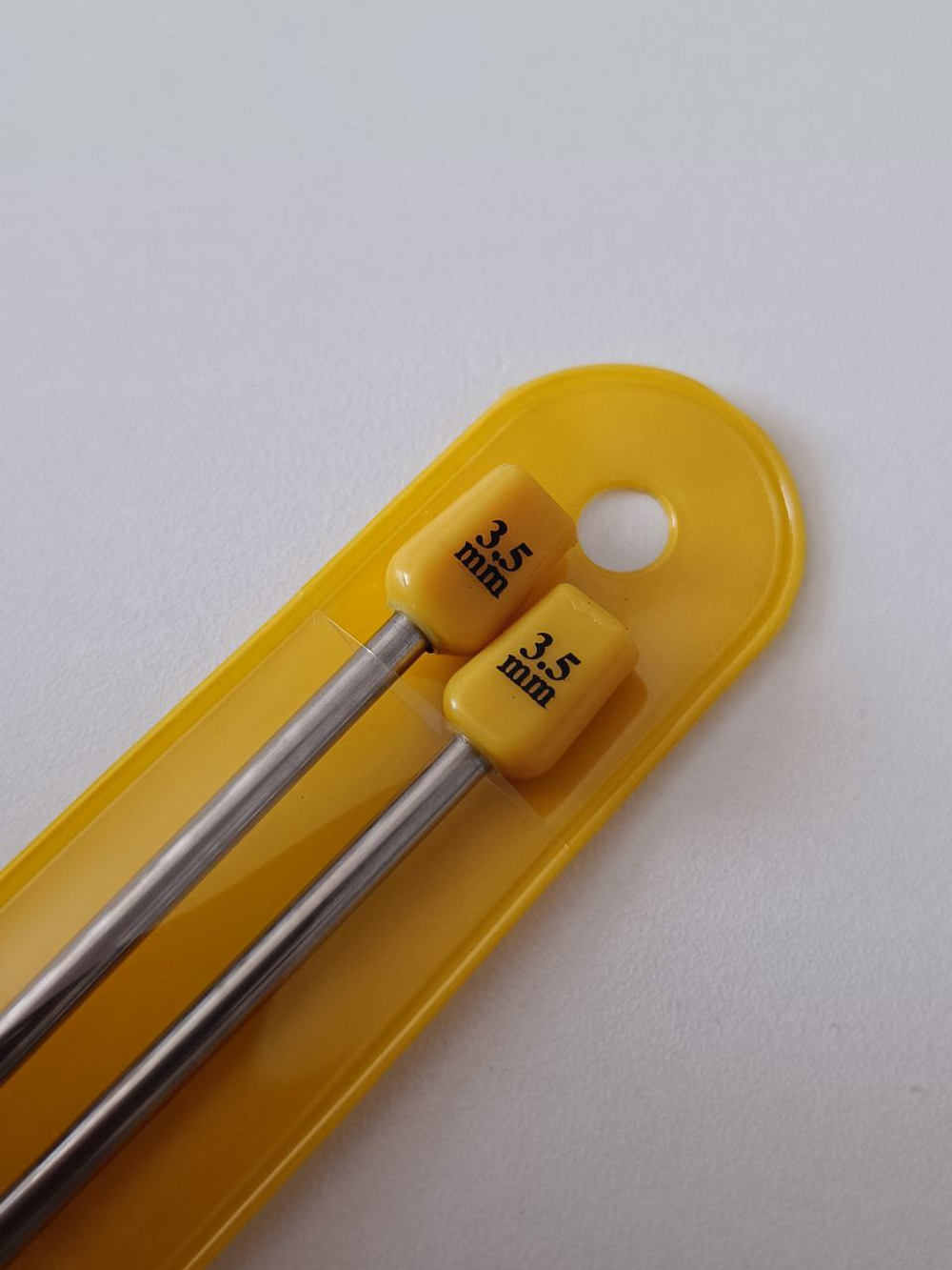 Спицы прямые, 3,5 мм. длина 35 см