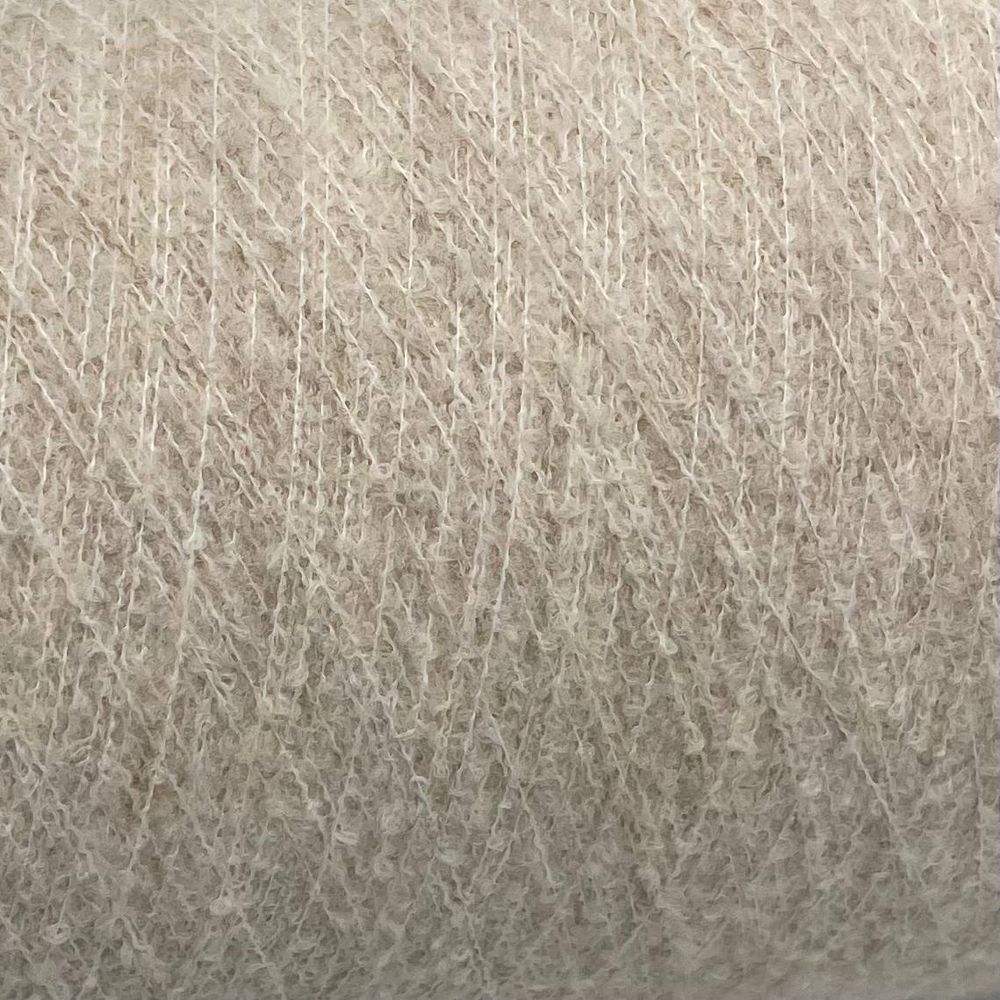 E. Miroglio 10% меринос экстрафайн 17% вискоза 27% полиамид 45% полиакрил 1% эластан