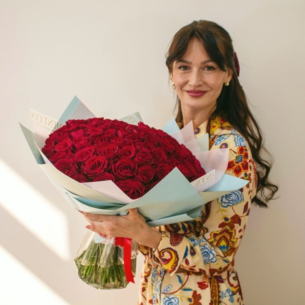 Розы красные 40 см (Premium) 71 шт