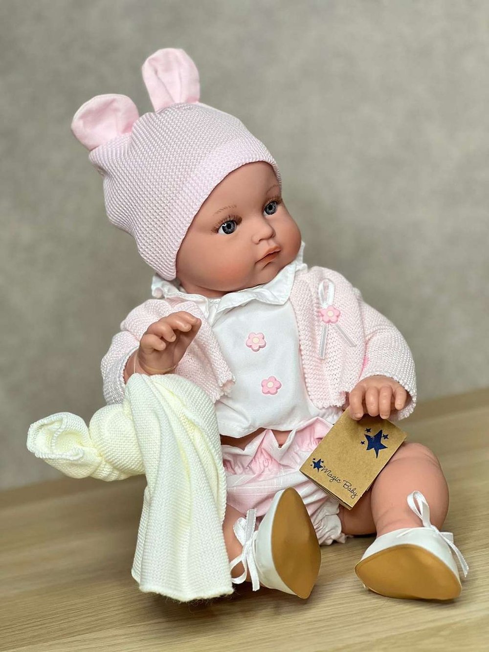 Кукла LAMAGIK виниловая 45см Alicia (46610)