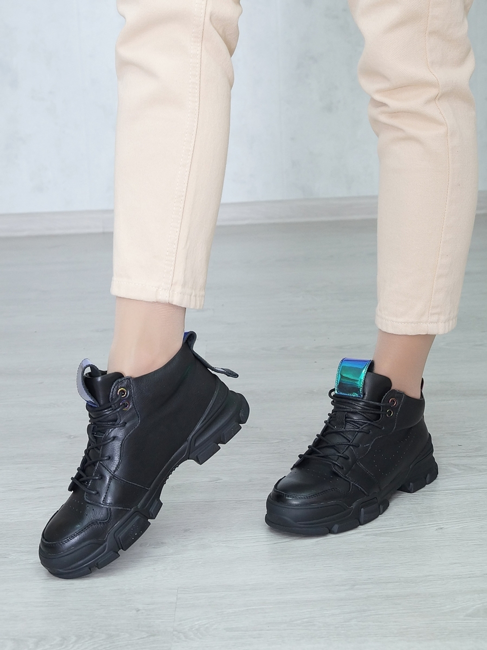 Кроссовки женские WESTFALIKA REN8-CAX-5-1