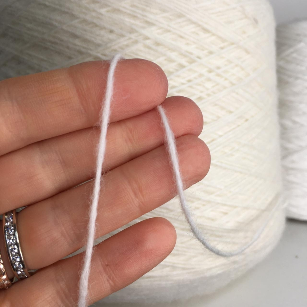 BRIOCHE Pecci Filati 30% альпака, 30% меринос, 40% п/а 400м/100гр. Молочный S125