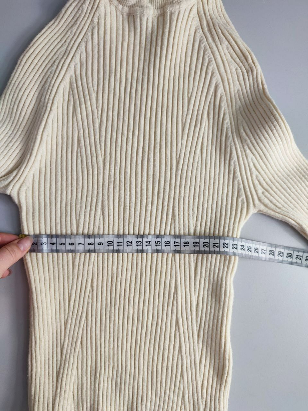 Джемпер Mango из вискозы 46 размер