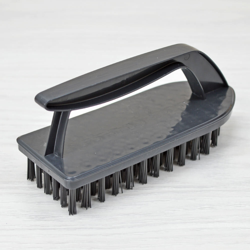 Щетка-утюжок "Etna" Black для сильных загрязнений L135мм (черный)