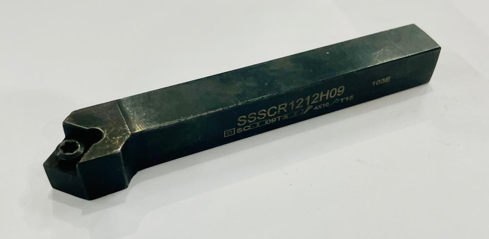 Расточной резец с креплением SSSCR1212F09 12*12*80 мм