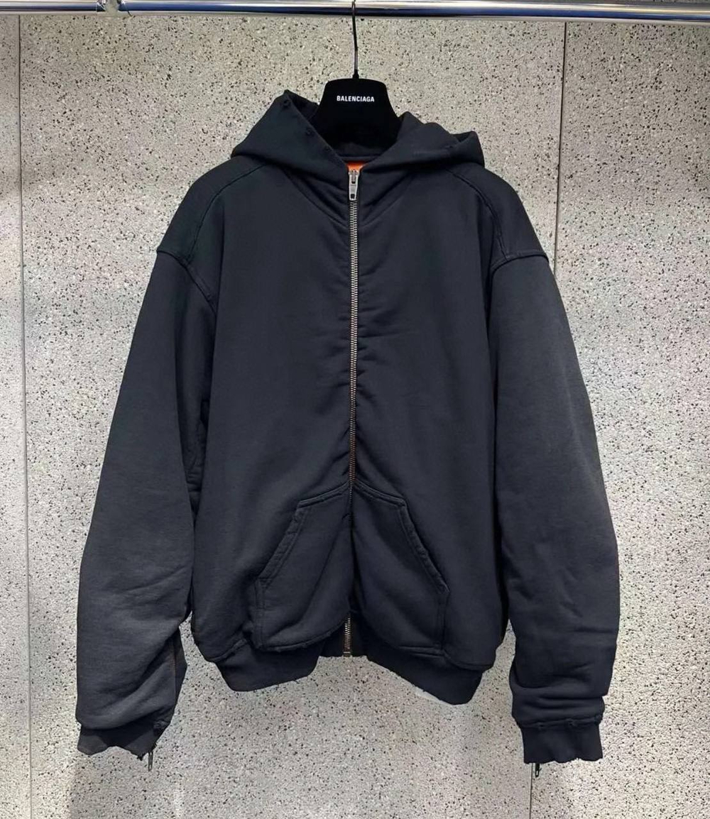 Пуховик Moncler