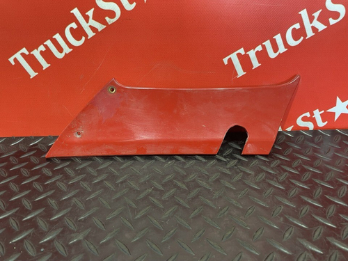 Накладка переднего бампера правая