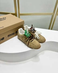 Miu Miu x New Balance 530 Sneaker