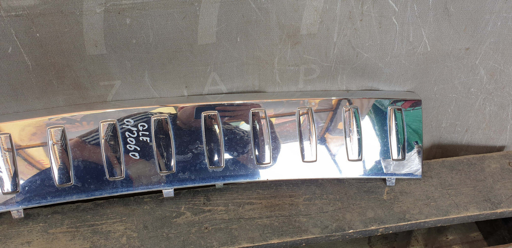 Накладка заднего бампера Mercedes GLE (W166) 11-18 Б/У Оригинал A1668853374