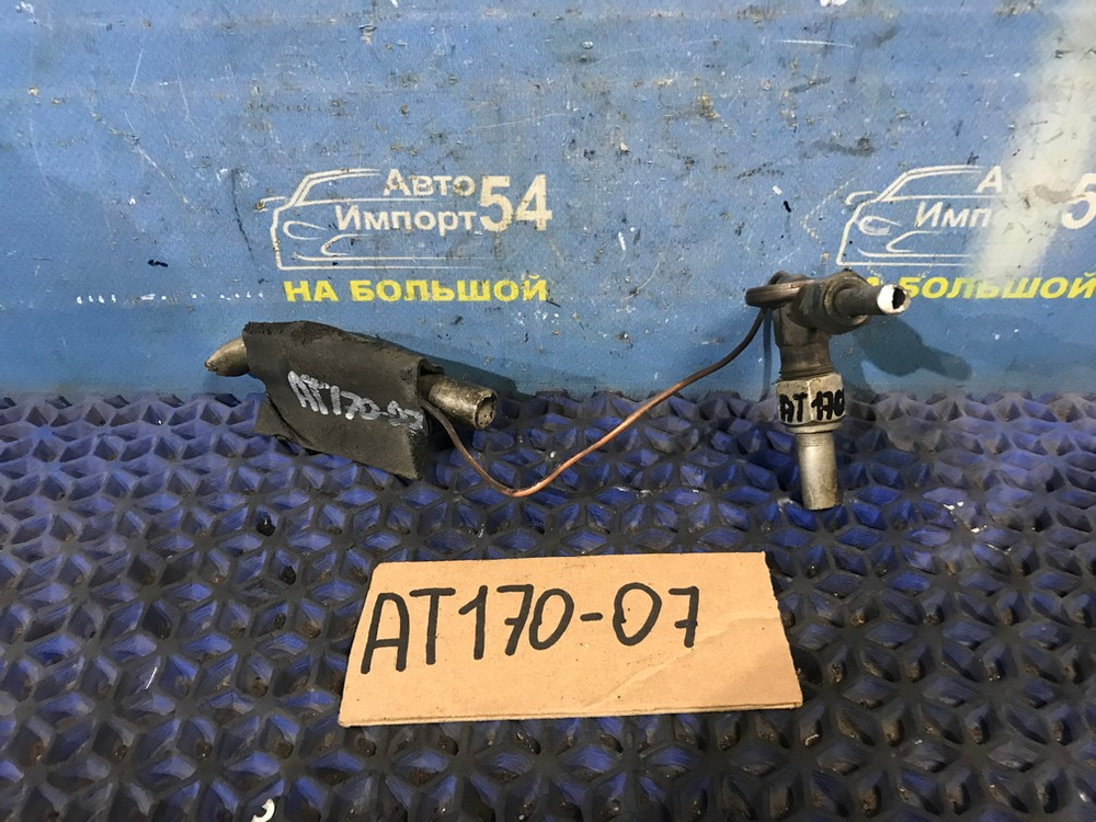 Клапан кондиционера TOYOTA CORONA 1991