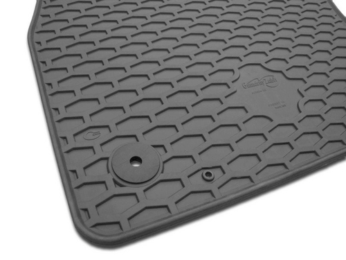 Коврики салона Gumarny Zubri для Volkswagen Passat B8 2014- черные. Артикул ST 32-00364