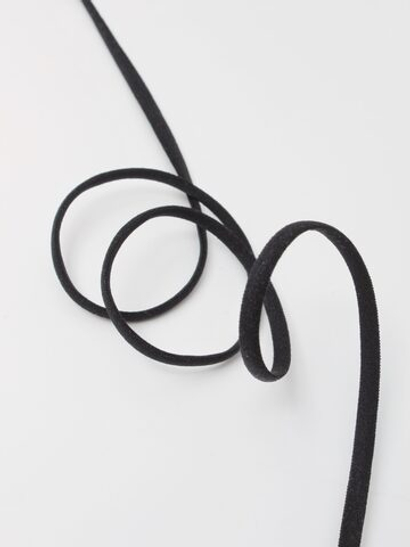 Резинка бретелечная черная жгутик 5 мм