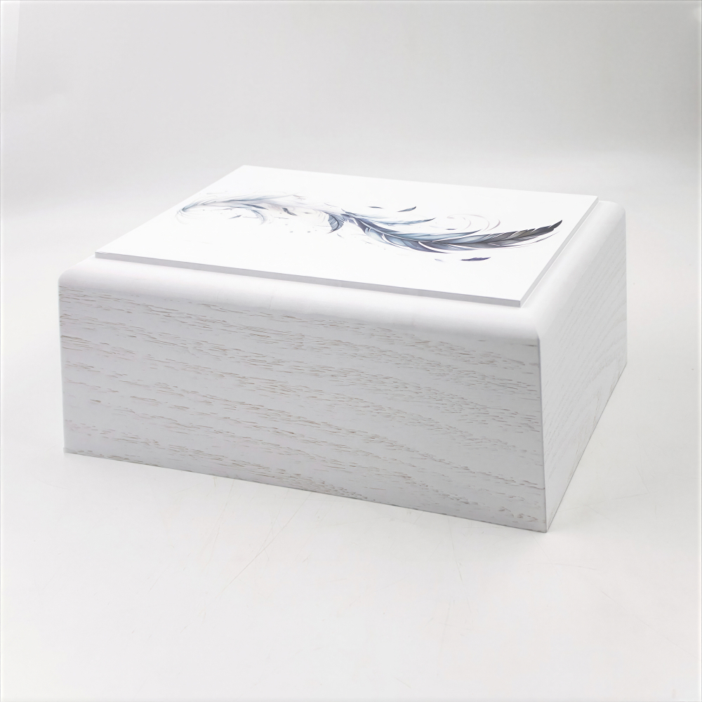 Урна для праха "Реквием M" белая с печатью Перо