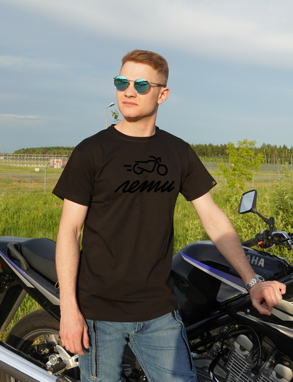 футболка ЛЕТИ Лого-бархат 240 г