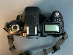 Nikon F75