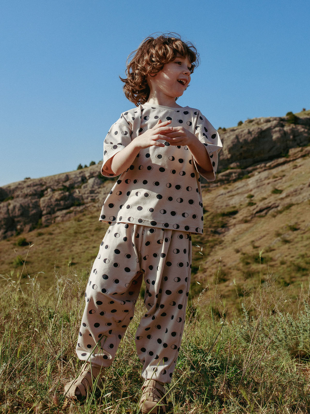 Брюки оверсайз Mjölk Moon Phases