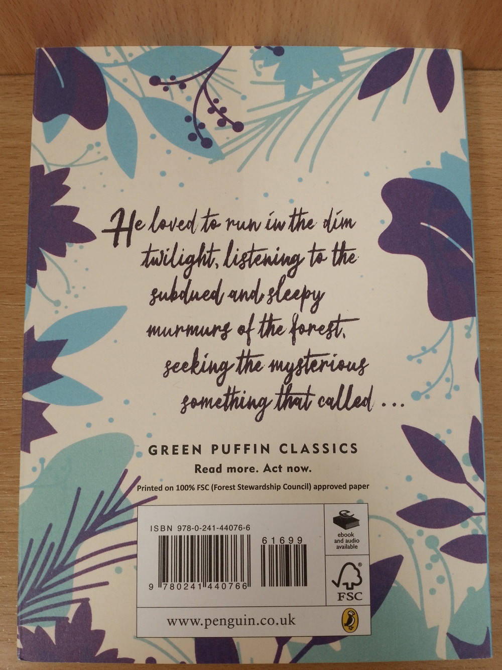 The Call of the Wild: Green Puffin Classics