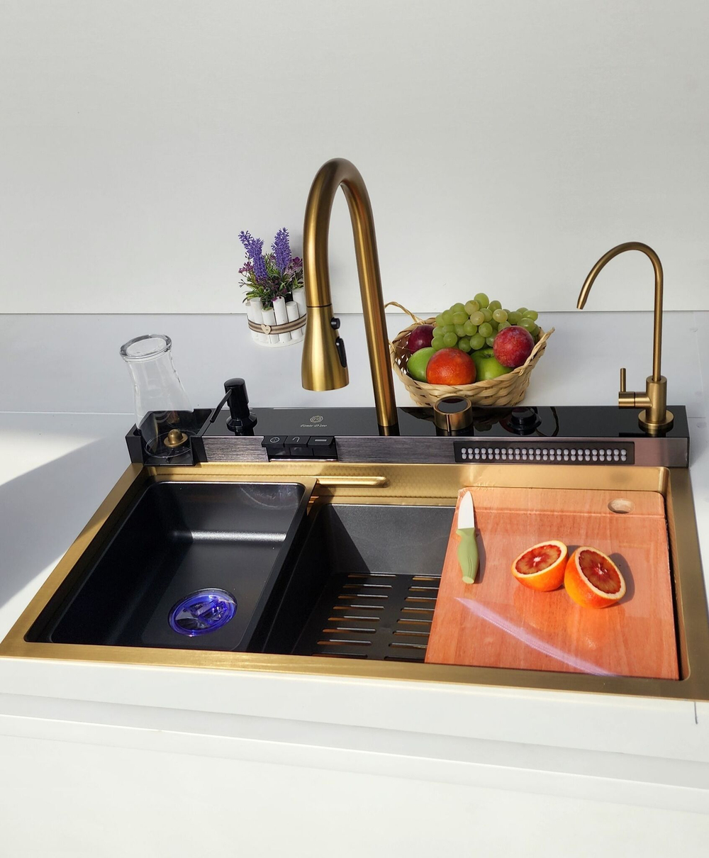 Многофункциональная кухонная мойка из нержавеющей стали BZ9952BS цвета Сталь сатин