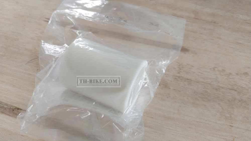 51402-KZZ-J01. COLLAR, SPRING. HONDA