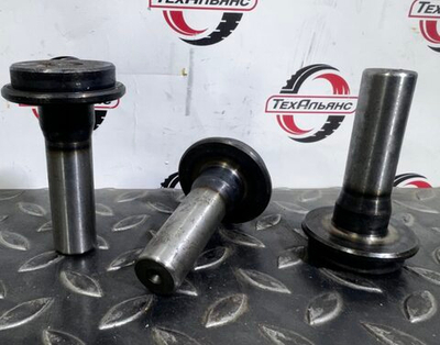 Вал 172-5185 водяной помпы