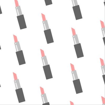 Розовая помада