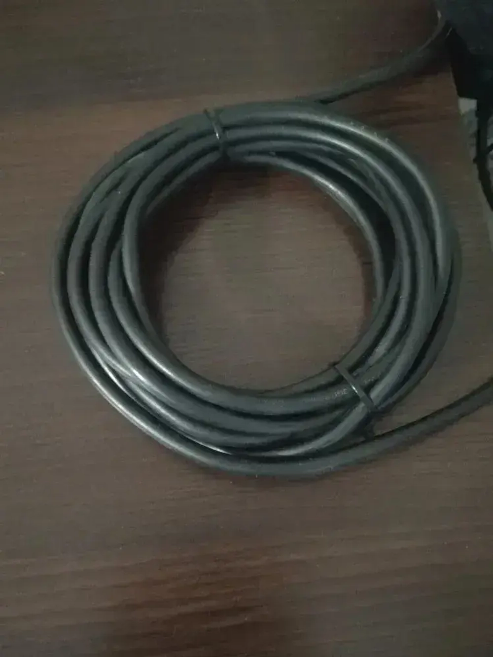 Хомут стяжка пластиковая, хомут нейлоновый черный 7,6х300мм