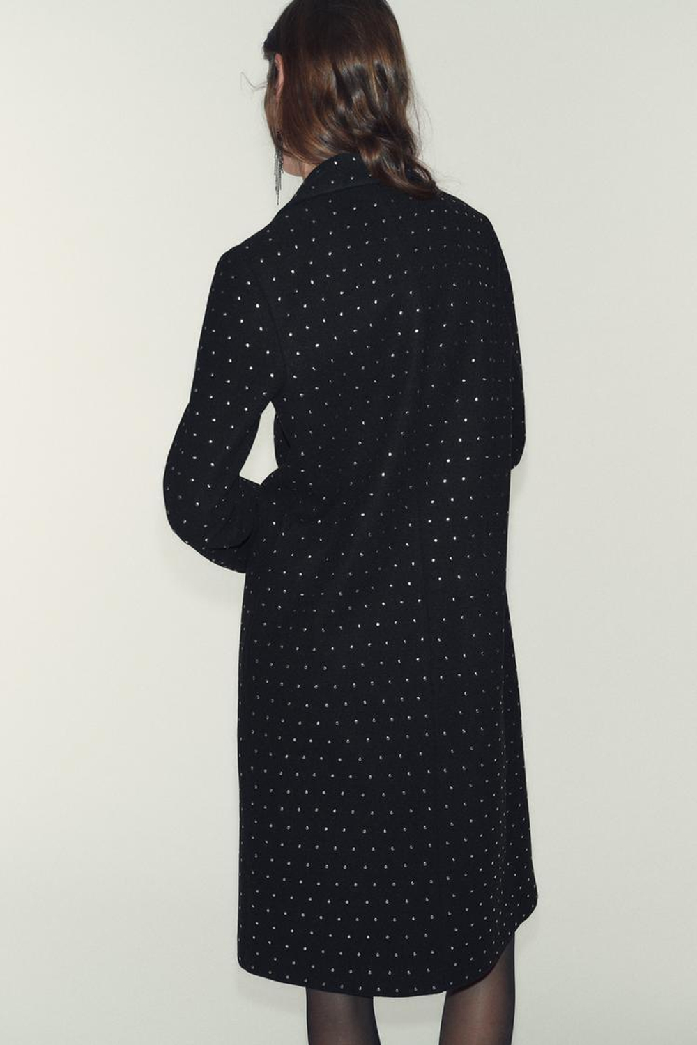 ZARA МЯГКОЕ ПАЛЬТО СО СТРАЗАМИ, ЧЕРНЫЙ